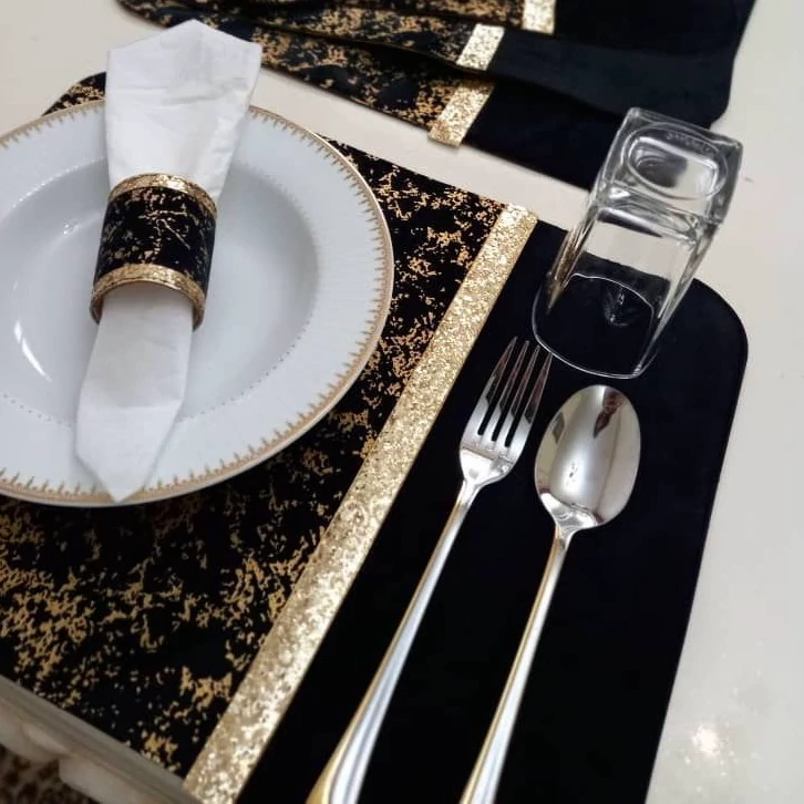 زیر بشقابی کلاسیک مخمل طلاکوب