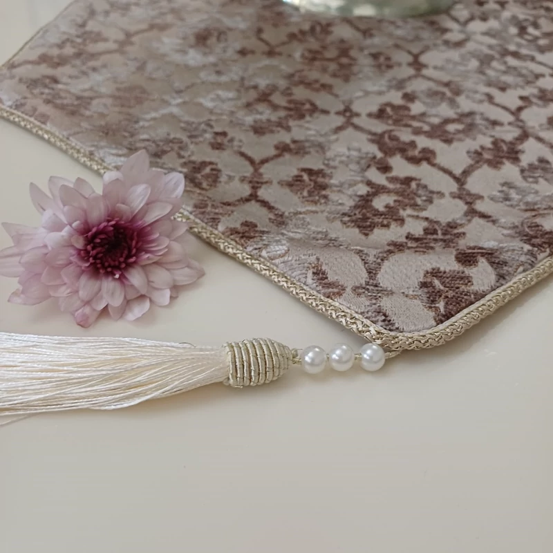 رومیزی سه تیکه مغزدوزی