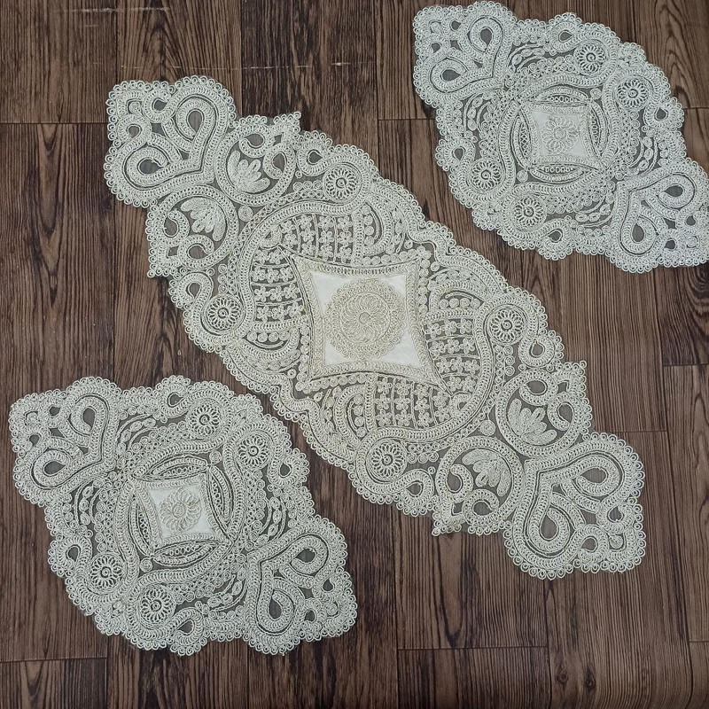 سه تیکه رومیزی جلومبلی شاین دار طرح الماس