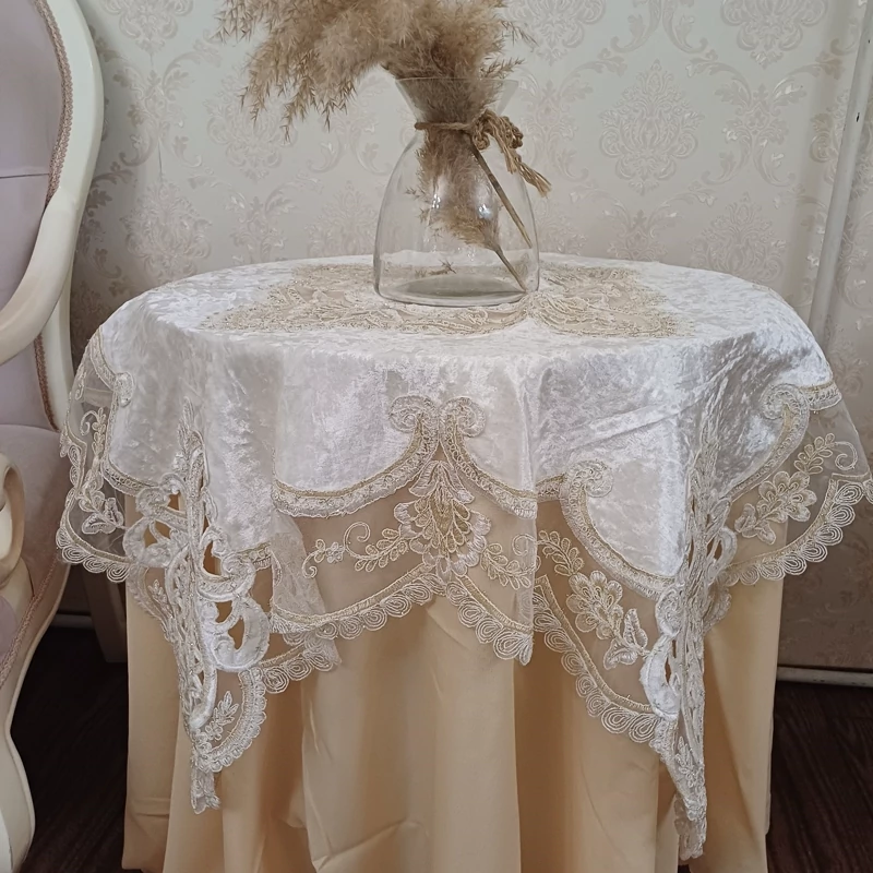 رومیزی مربع مخمل خامه دوزی  زردوز