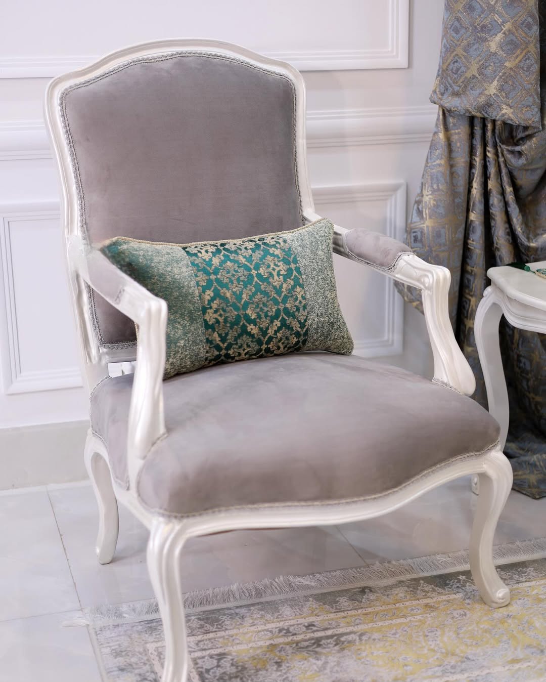 کاور کوسن مخملی خاتون مستطیلی مغزدوزی