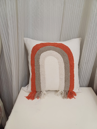 کاور کوسن پانچ دوزی دست دوز طرح رنگین کمان