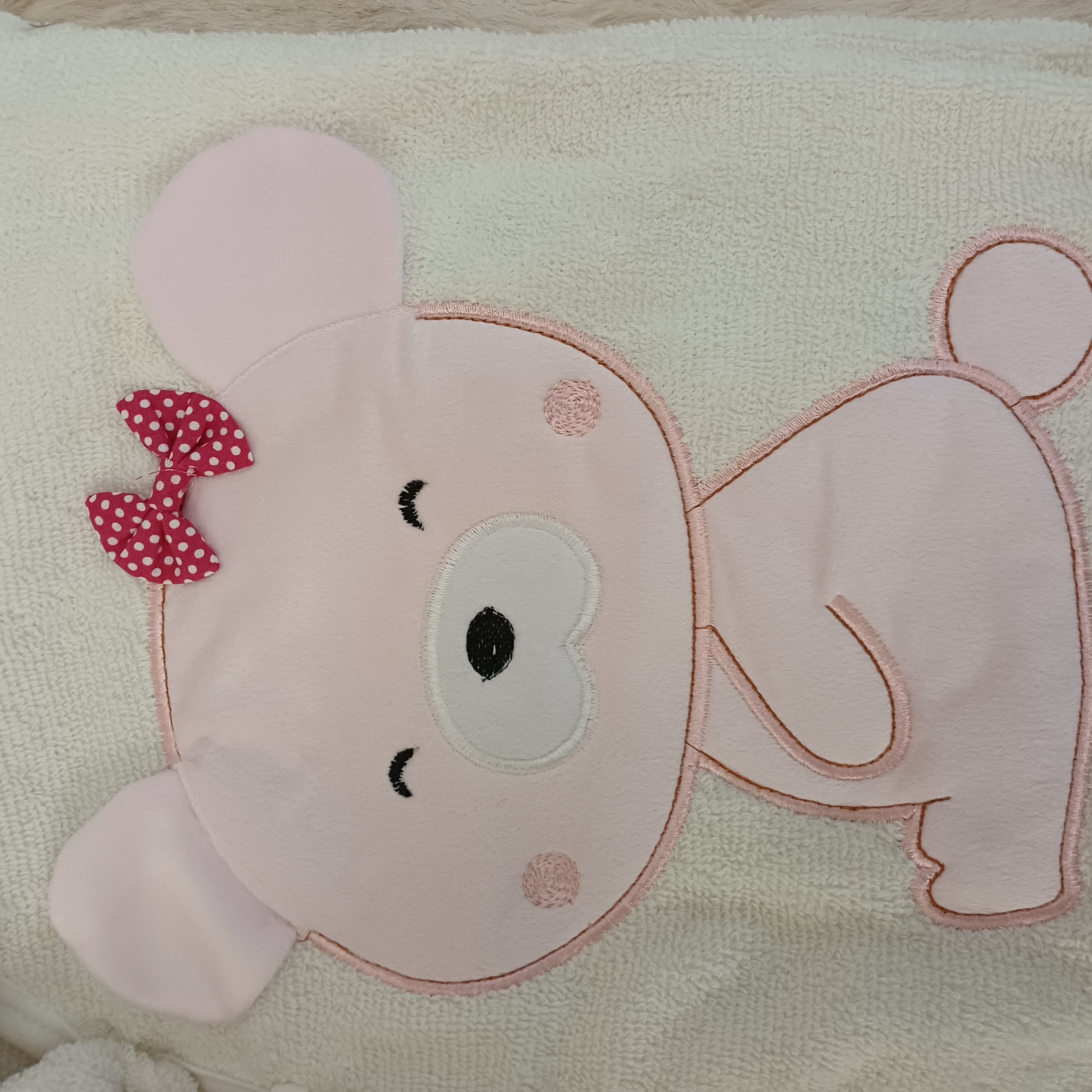 ست سیسمونی نوزادی دخترانه 6 تیکه طرح خرس پاپیون دار رنگ صورتی با بسته بندی فانتزی مارک lovi baby